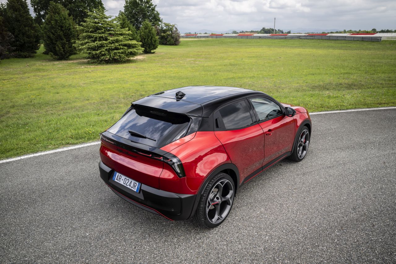 Alfa Romeo Junior I Ibrida - zdjęcie poglądowe