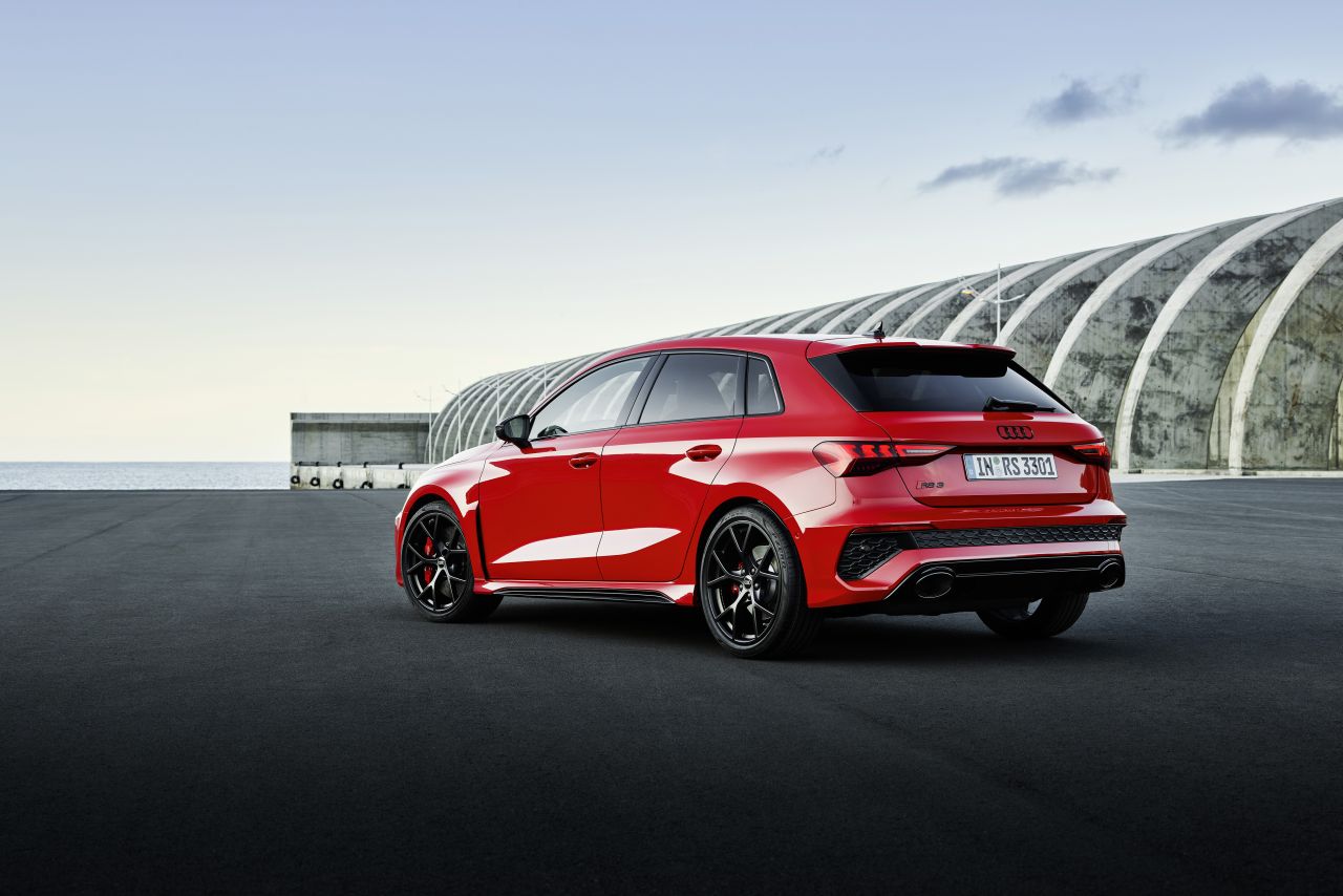 Audi A3 8Y RS3 Sportback - zdjęcie poglądowe