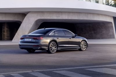 Audi A8 IV - zdjęcie poglądowe