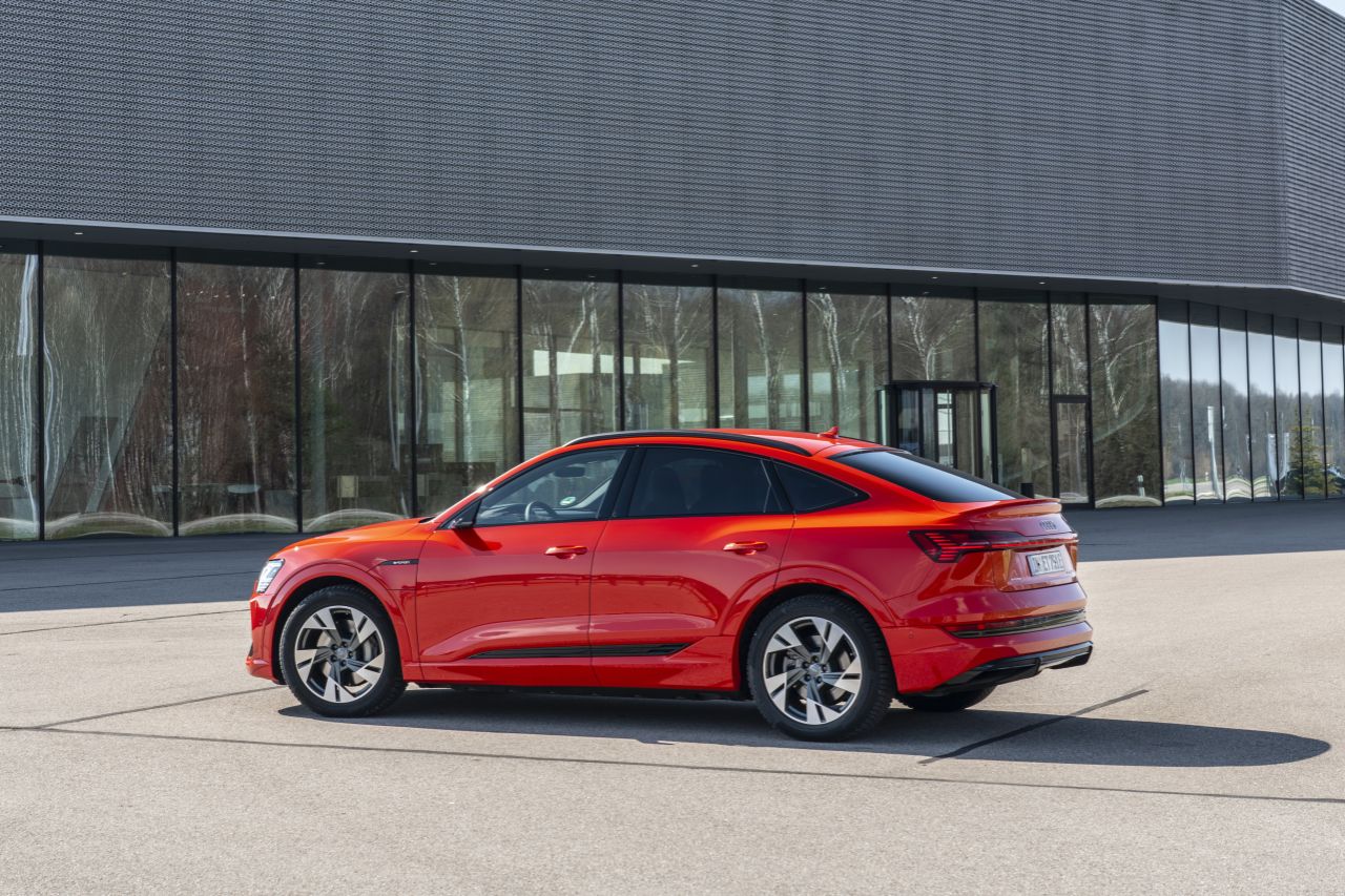 Audi E-tron I (GE) Sportback - zdjęcie poglądowe
