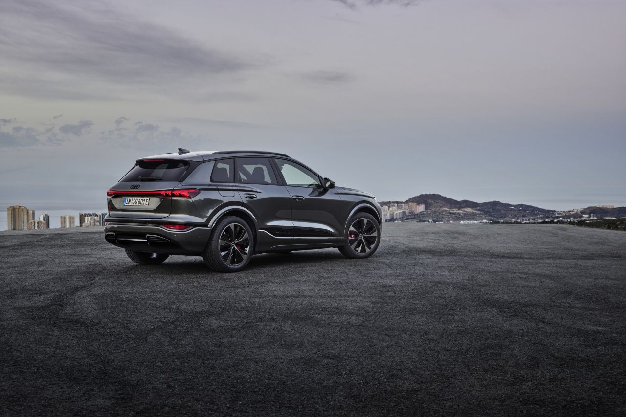 Audi Q6 e-tron I SQ6 - zdjęcie poglądowe
