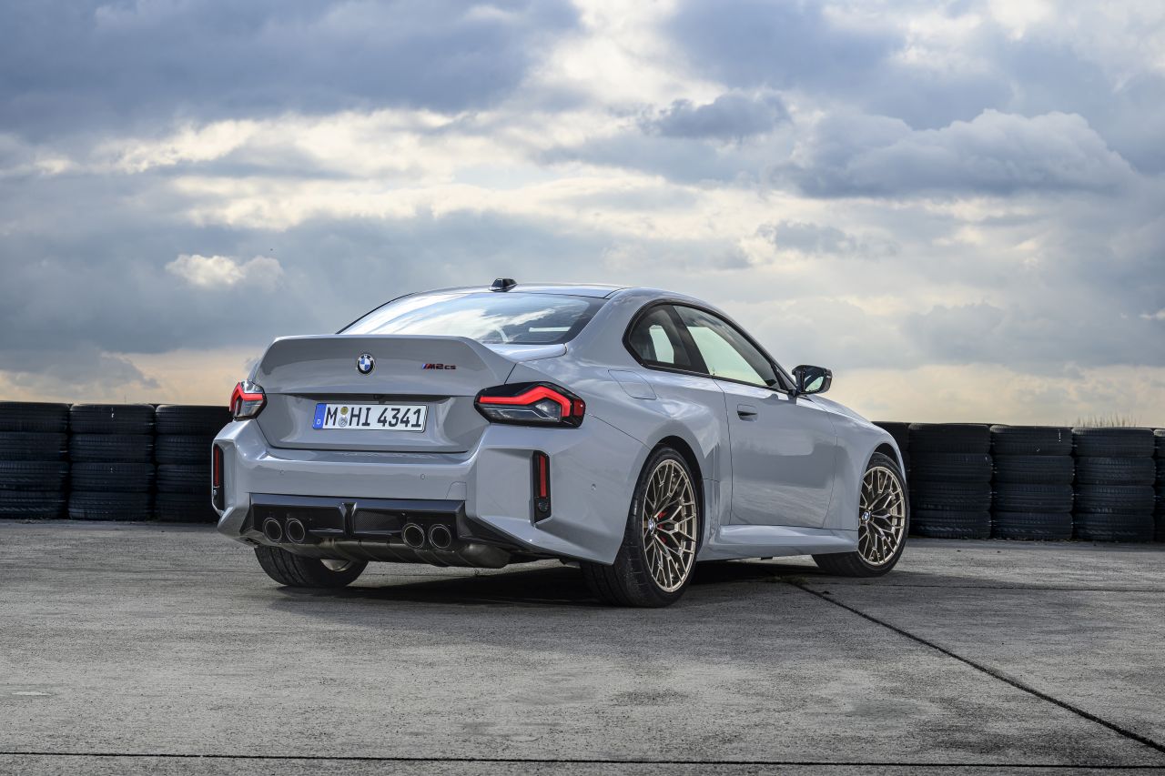 BMW Seria 2 G42/G87 M2 CS (G87) - zdjęcie poglądowe