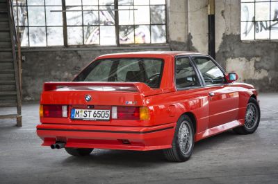 BMW Seria 3 E30 - zdjęcie poglądowe
