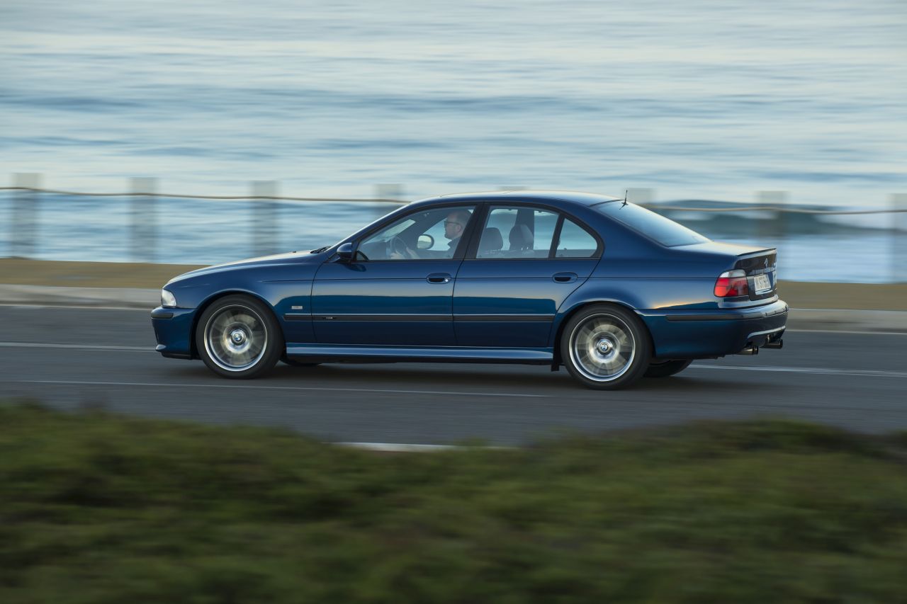 BMW Seria 5 E39 M5 Limusine - zdjęcie poglądowe