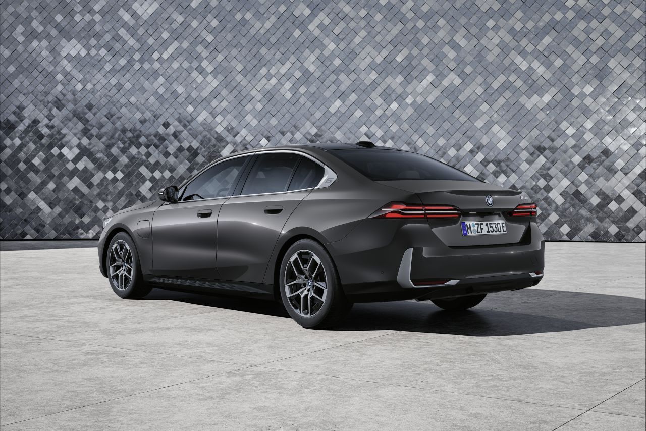 BMW Seria 5 G60/G61/G90/G99 Limusine (G60) - zdjęcie poglądowe