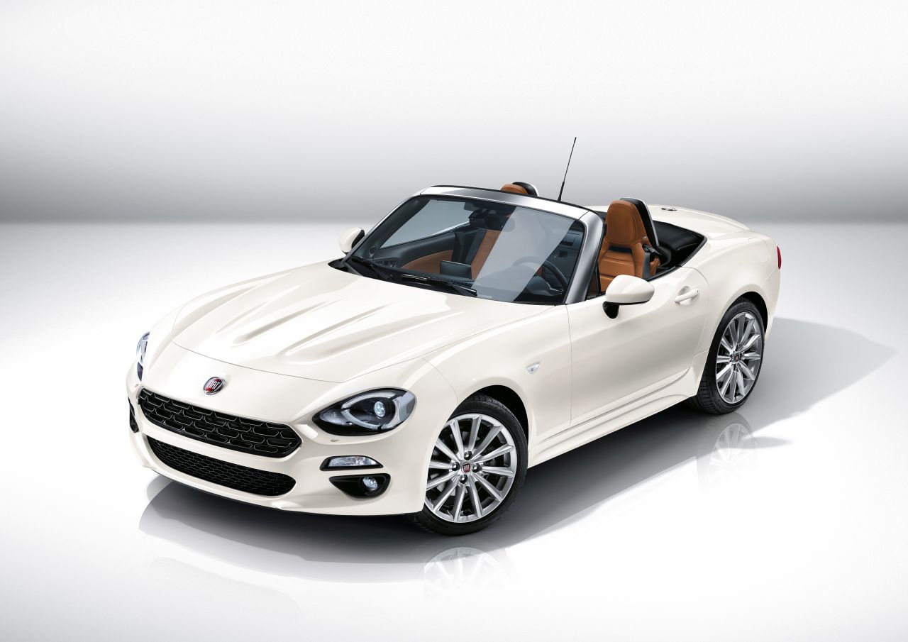 Fiat 124 Spider 2016 Roadster - zdjęcie poglądowe