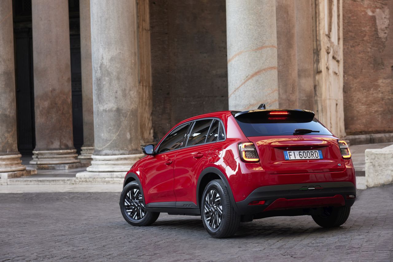 Fiat 600 I (365) Crossover - zdjęcie poglądowe