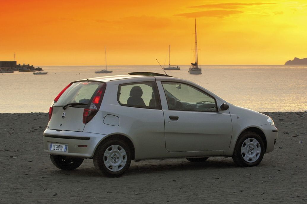 Fiat Punto Typ 188 Hatchback 3D - zdjęcie poglądowe