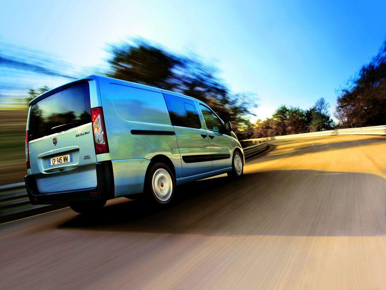 Fiat Scudo Typ 270 Crew Cab L1 - zdjęcie poglądowe