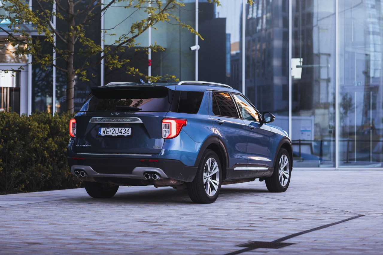 Ford Explorer VI PLATINUM - zdjęcie poglądowe