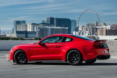 Ford Mustang VI - zdjęcie poglądowe