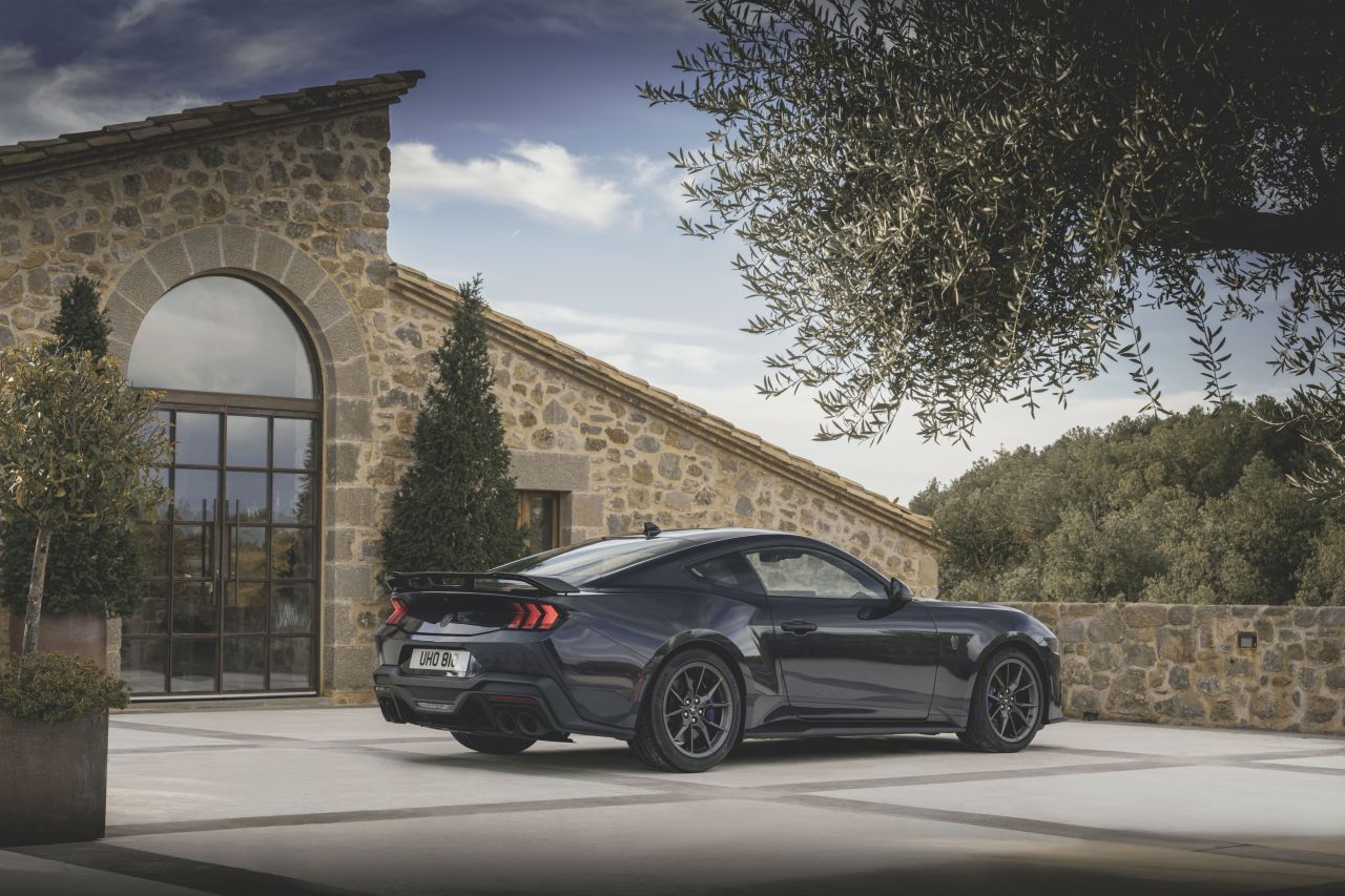 Ford Mustang VII Dark Horse - zdjęcie poglądowe