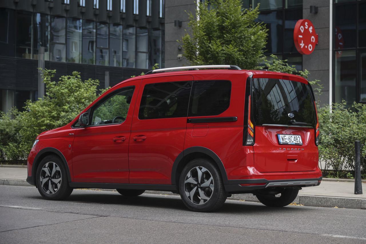 Ford Tourneo Connect III Tourneo (7-mio osobowy) - zdjęcie poglądowe