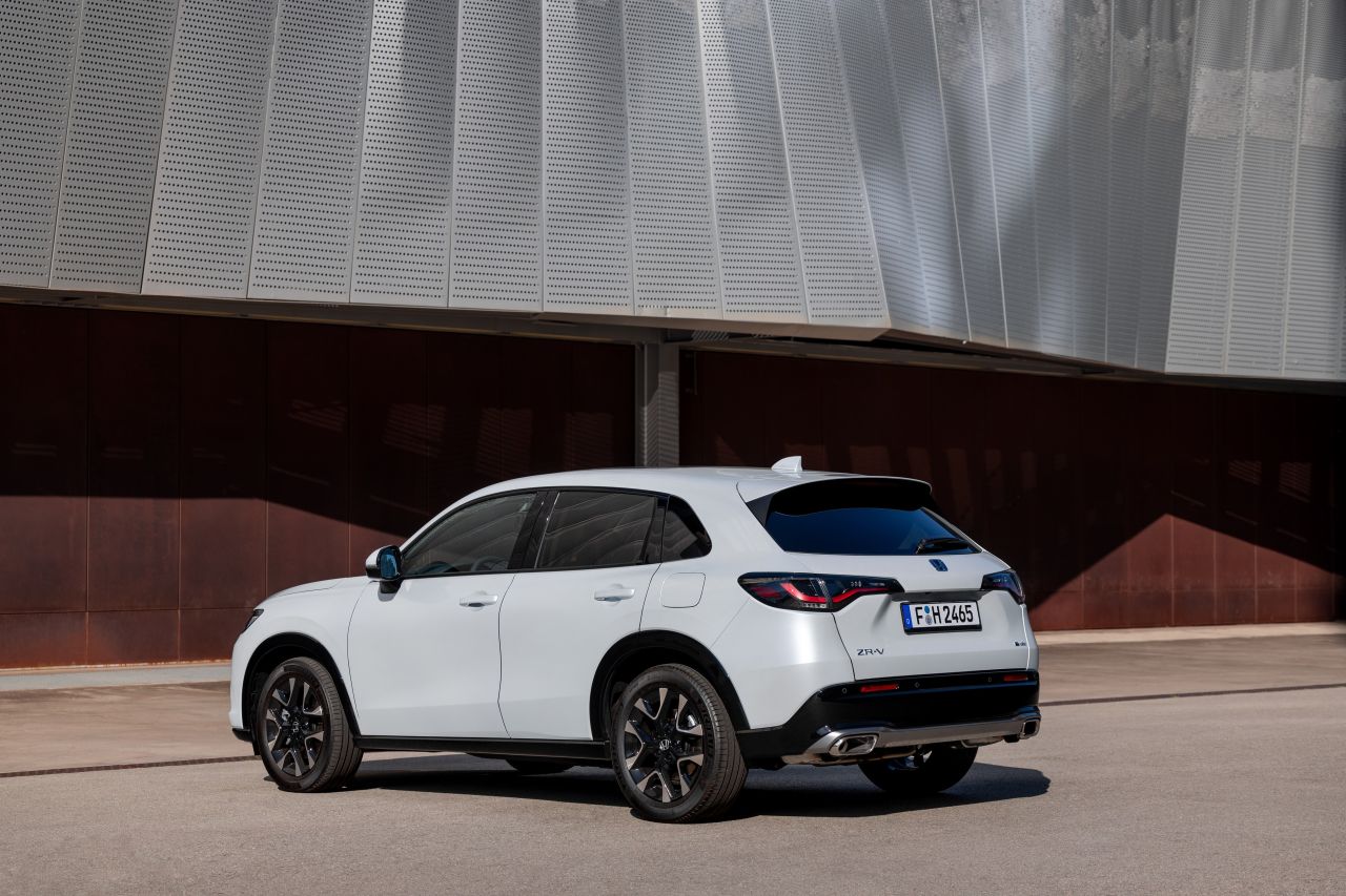 Honda ZR-V I (RZ) Crossover - zdjęcie poglądowe