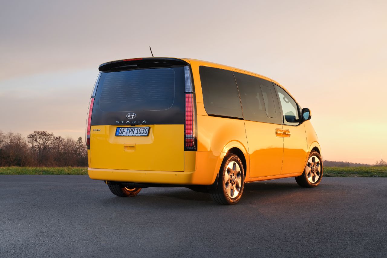 Hyundai Staria I (US) MPV - zdjęcie poglądowe