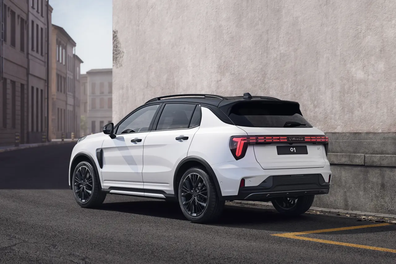 Lynk & Co 01 I SUV - zdjęcie poglądowe