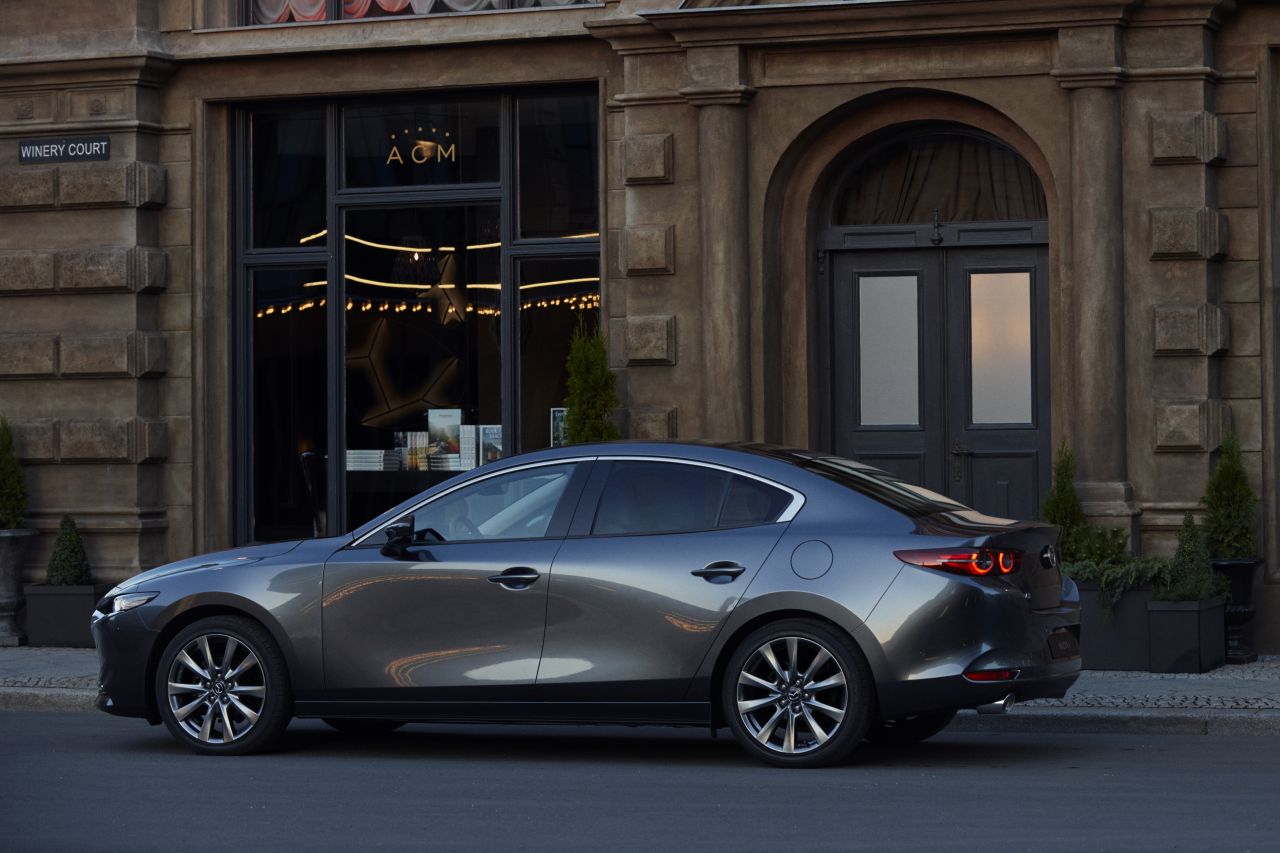 Mazda 3 IV Sedan - zdjęcie poglądowe