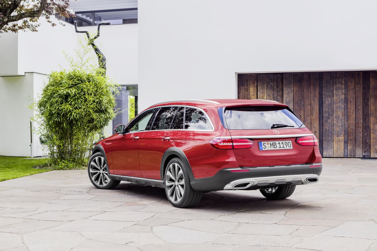 Mercedes-Benz Klasa E W213 All-Terrain - zdjęcie poglądowe