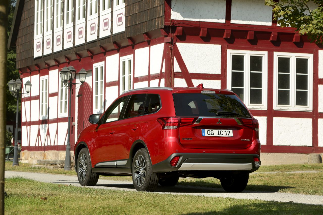 Mitsubishi Outlander III (GG_) SUV 5-osobowy - zdjęcie poglądowe