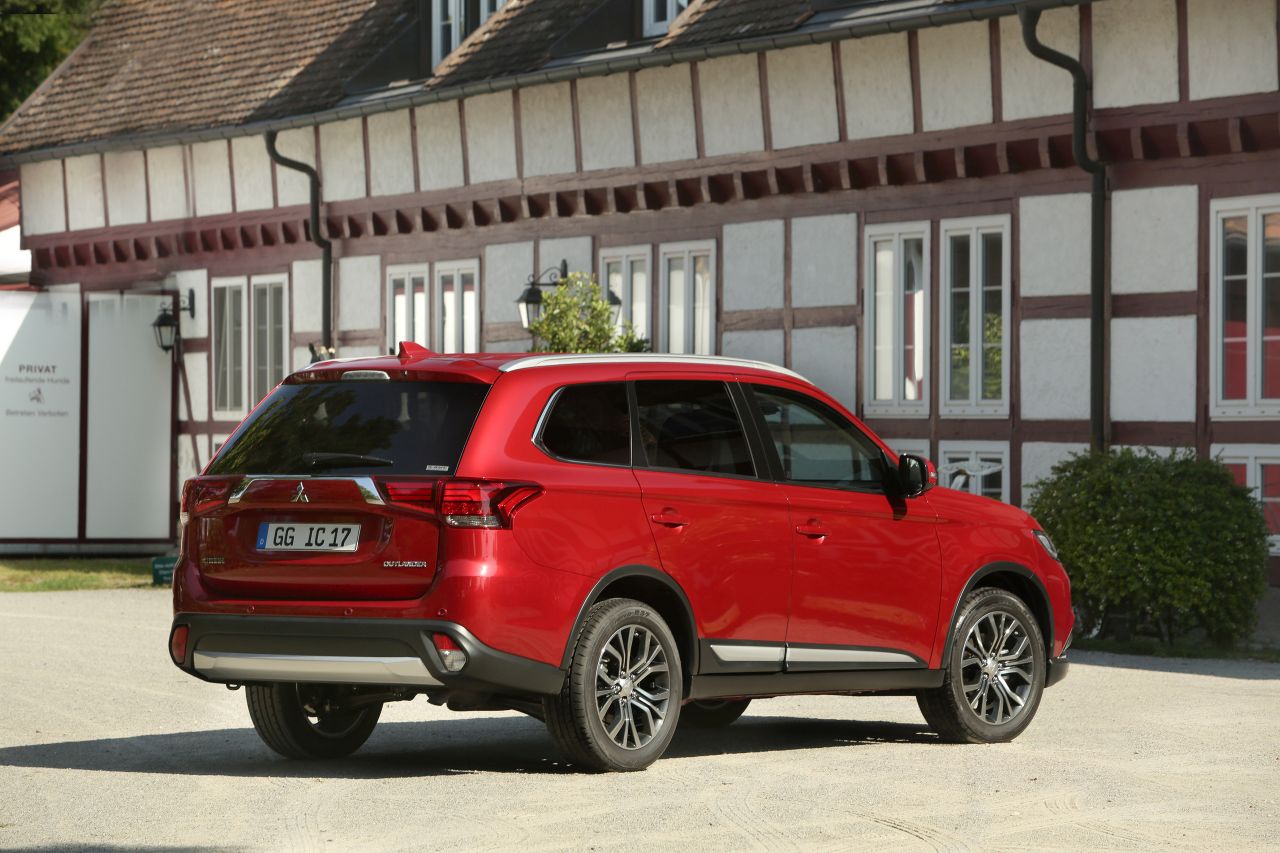 Mitsubishi Outlander III (GG_) SUV 7-osobowy - zdjęcie poglądowe
