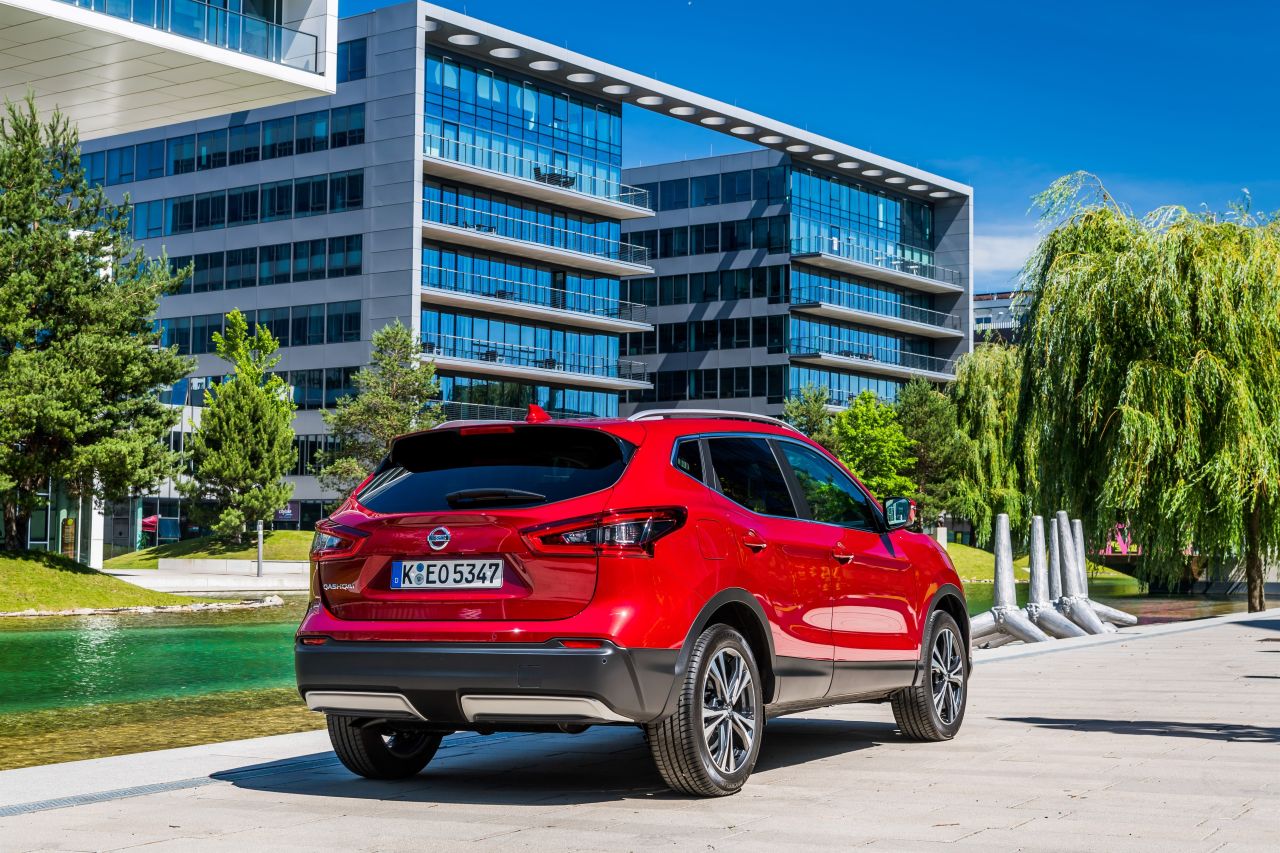 Nissan Qashqai II (J11, JJ11) Crossover - zdjęcie poglądowe