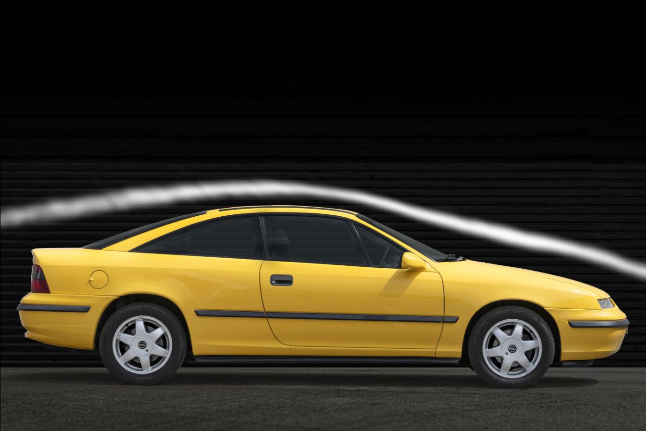 Opel Calibra A Coupe - zdjęcie poglądowe