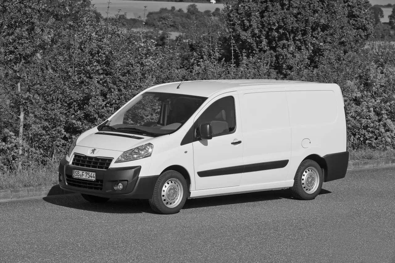 Peugeot Expert II (VF3x) Furgon L2H2 - zdjęcie poglądowe