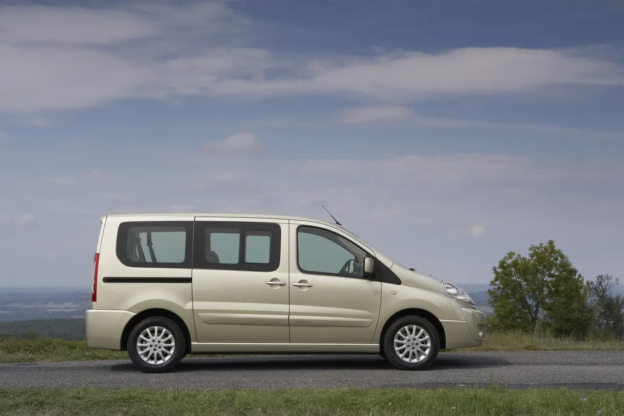 Peugeot Expert II (VF3x) Teepe (L1) - zdjęcie poglądowe