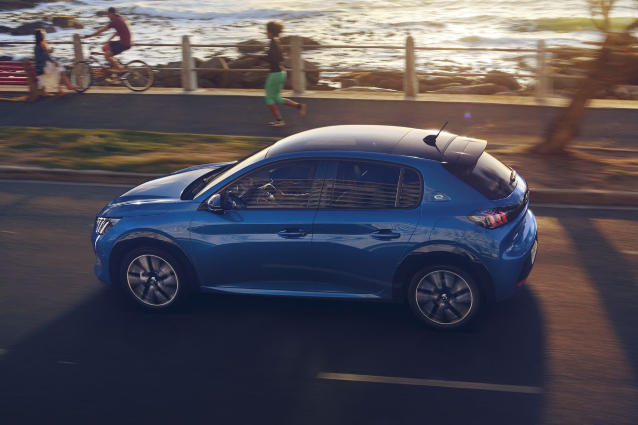 Peugeot Seria 200 208 II e-208 - zdjęcie poglądowe