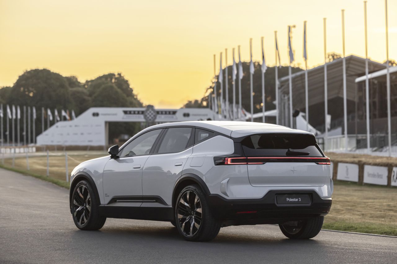 Polestar 3 I SUV - zdjęcie poglądowe