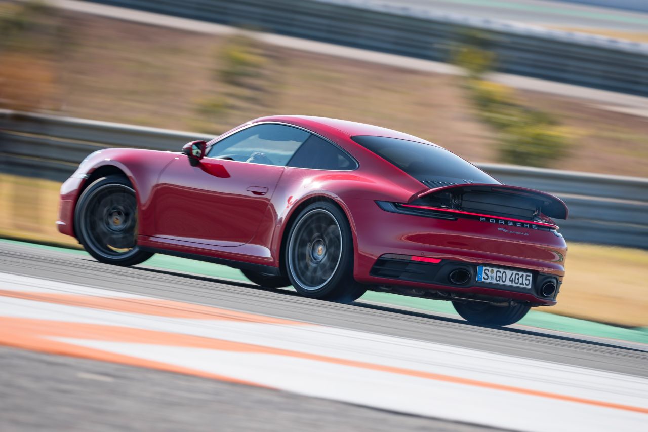 Porsche 911 992 Carrera Coupe - zdjęcie poglądowe