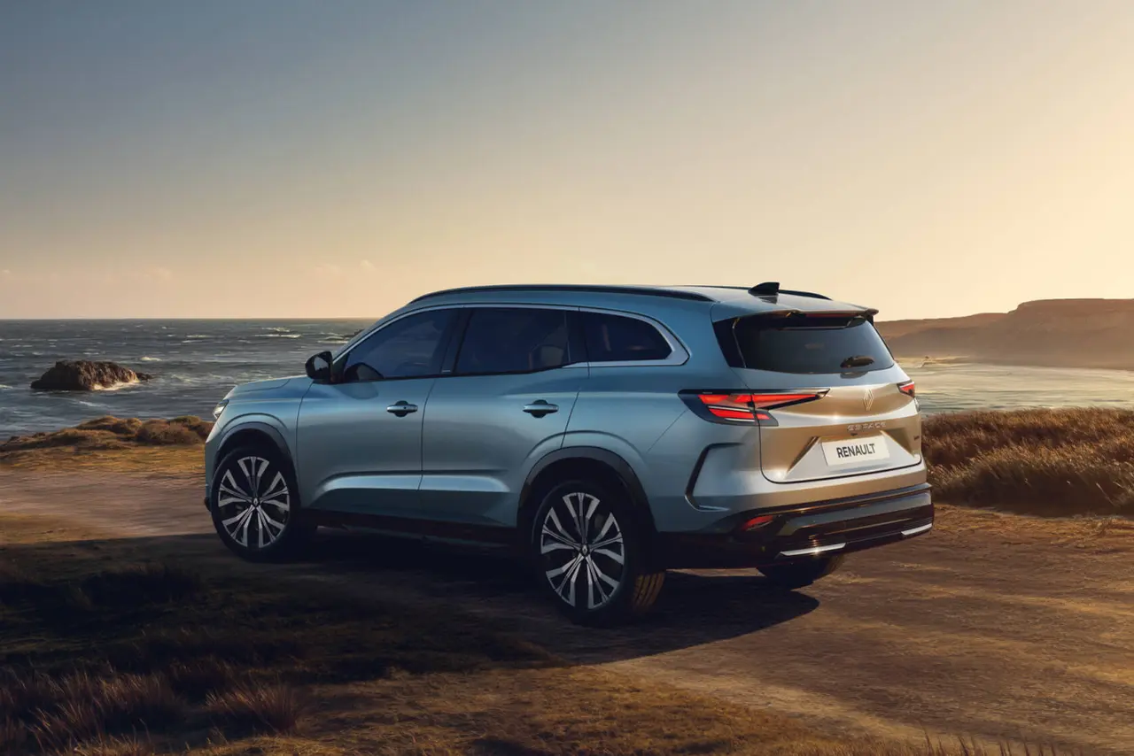 Renault Espace VI SUV 5-osobowy - zdjęcie poglądowe