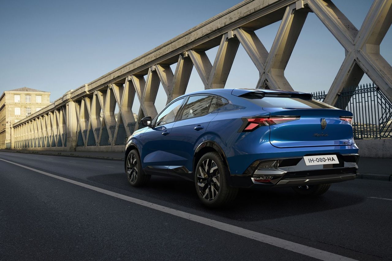 Renault Rafale I SUV - zdjęcie poglądowe