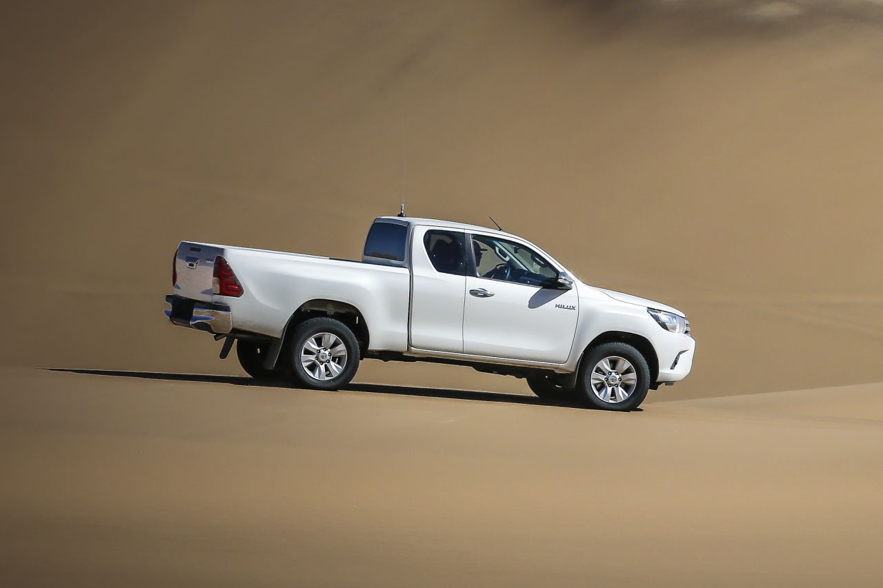 Toyota Hilux VIII Extra Cab - zdjęcie poglądowe