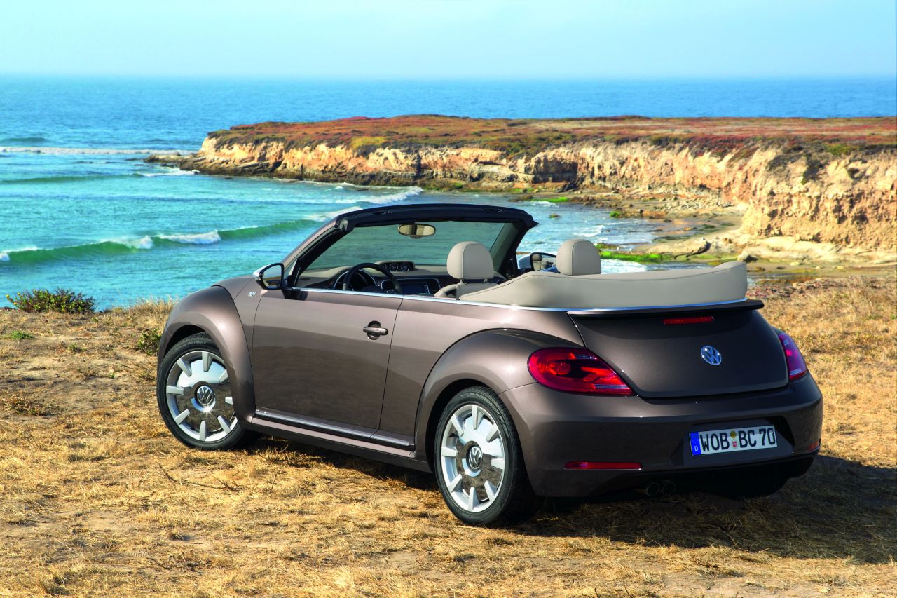 Volkswagen Beetle Beetle Cabriolet - zdjęcie poglądowe