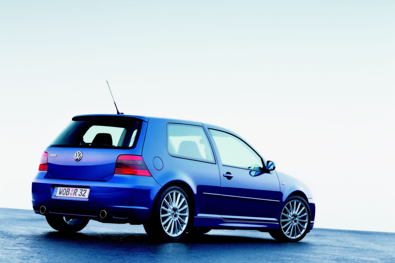 Volkswagen Golf IV R32 - zdjęcie poglądowe