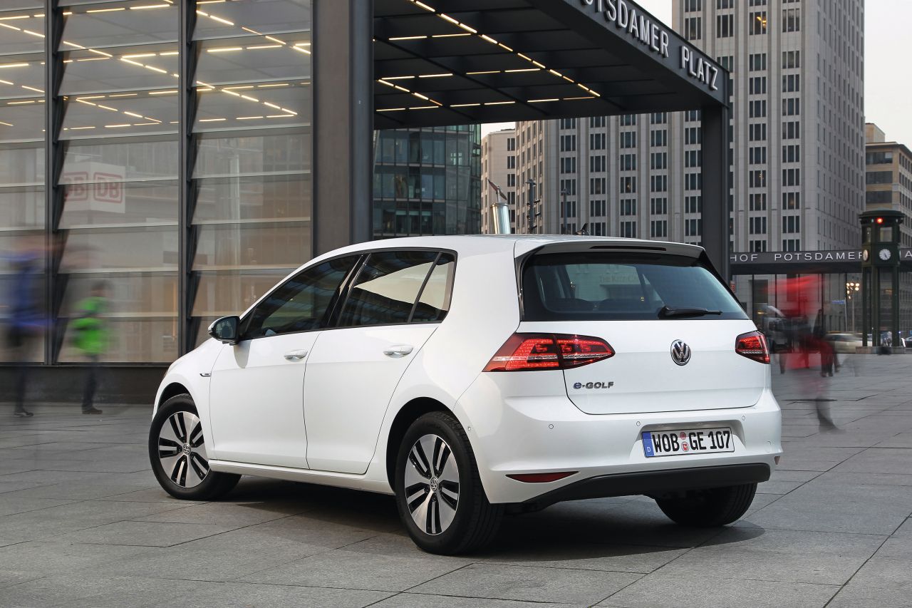 Volkswagen Golf VII e-Golf - zdjęcie poglądowe
