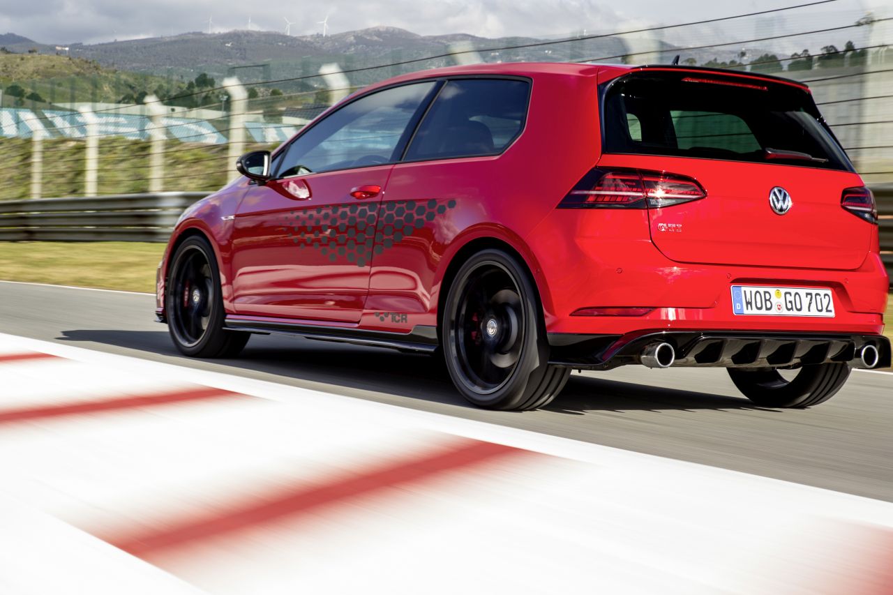Volkswagen Golf VII GTI TCR 3D - zdjęcie poglądowe