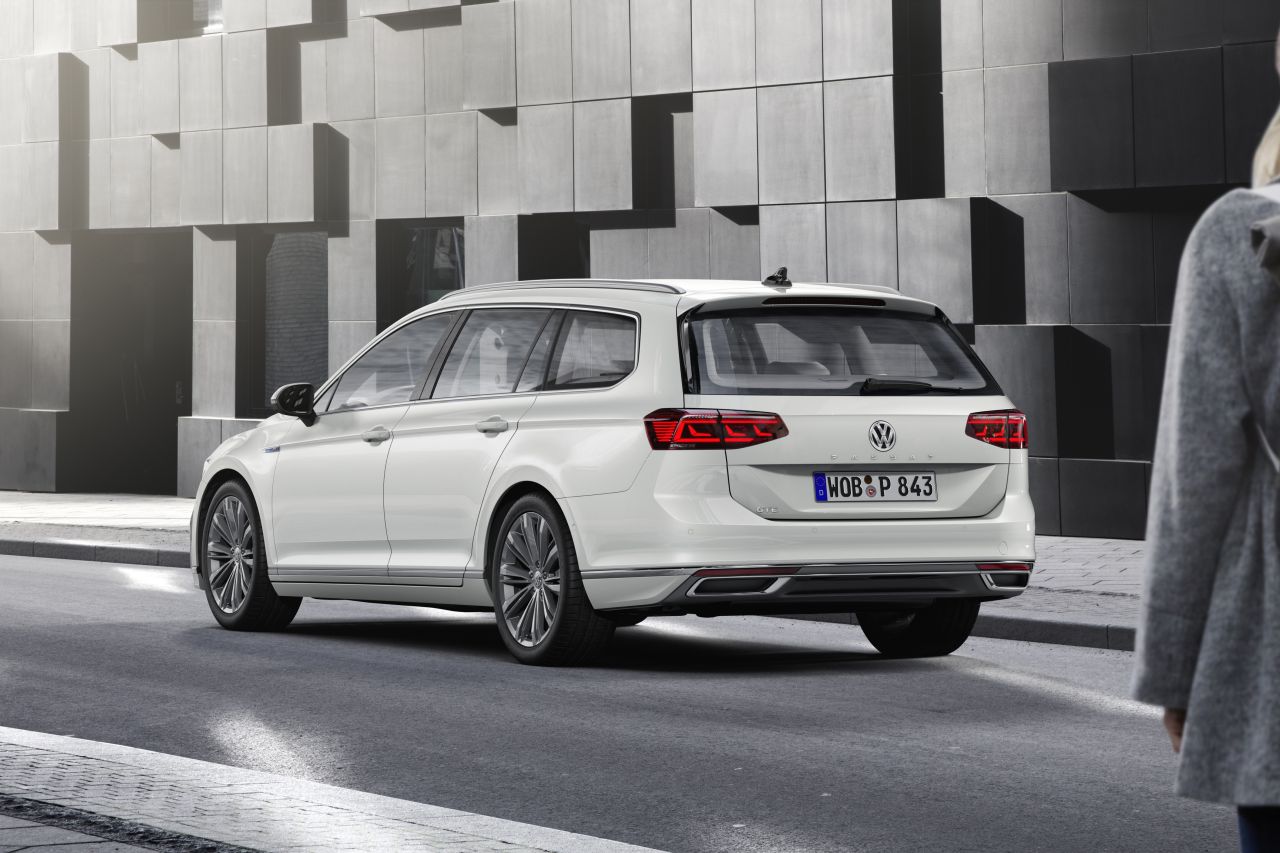 Volkswagen Passat B8 (3G2,A33) GTE Variant - zdjęcie poglądowe