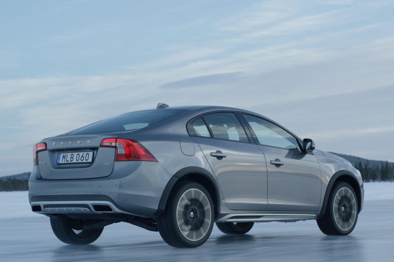 Volvo S60 II (FS) Cross Country - zdjęcie poglądowe