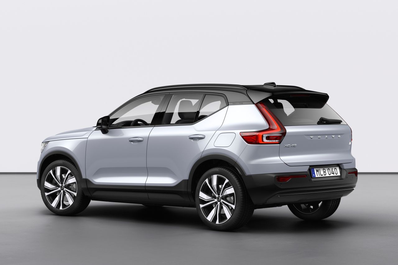 Volvo XC40 I (X) Recharge SUV - zdjęcie poglądowe
