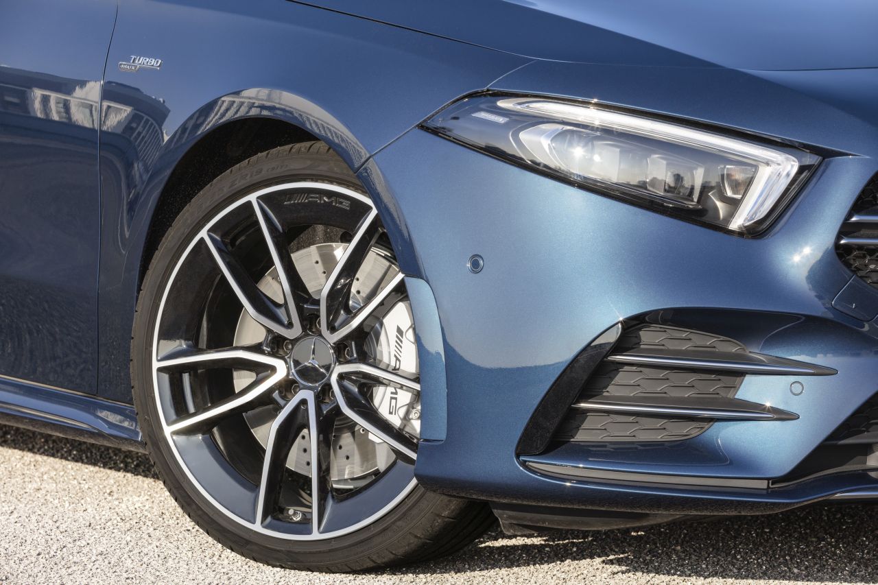 Mercedes-AMG A35 Limuzuna