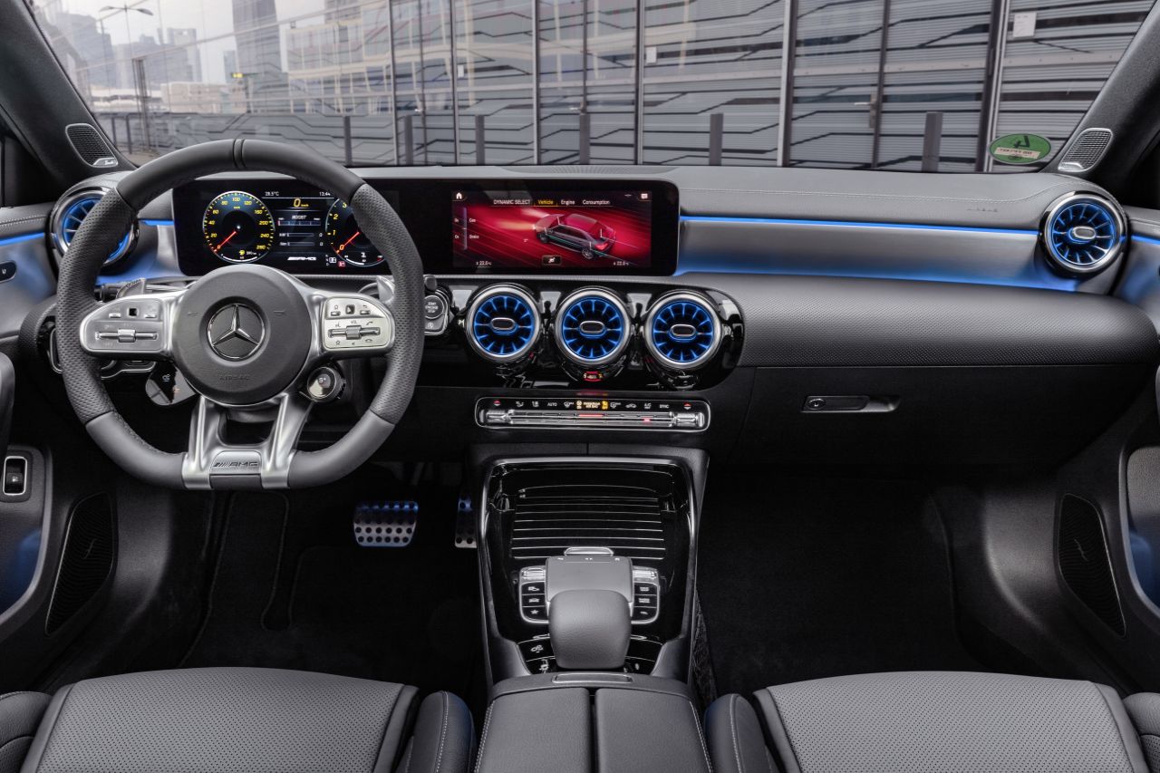 Mercedes-AMG A35 Limuzuna